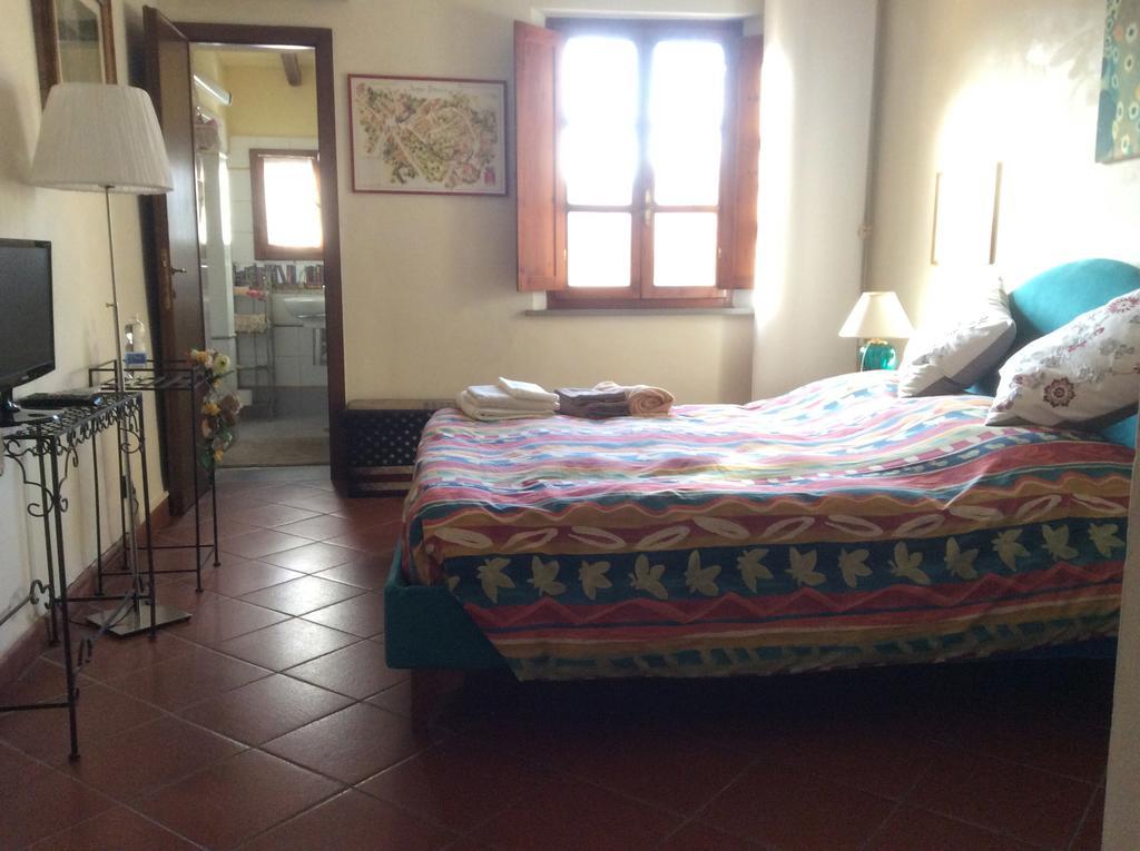 B&B A Casa Di Greta Пиза Стая снимка